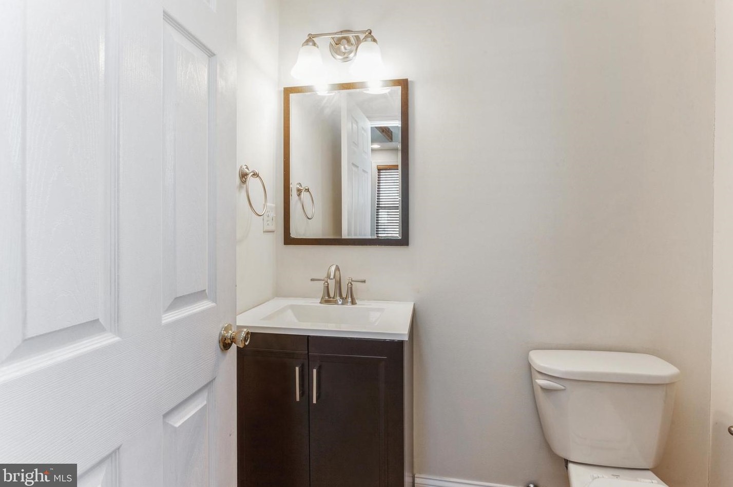 5913 Marluth Ave, Baltimore MD 21206-2719 exterior