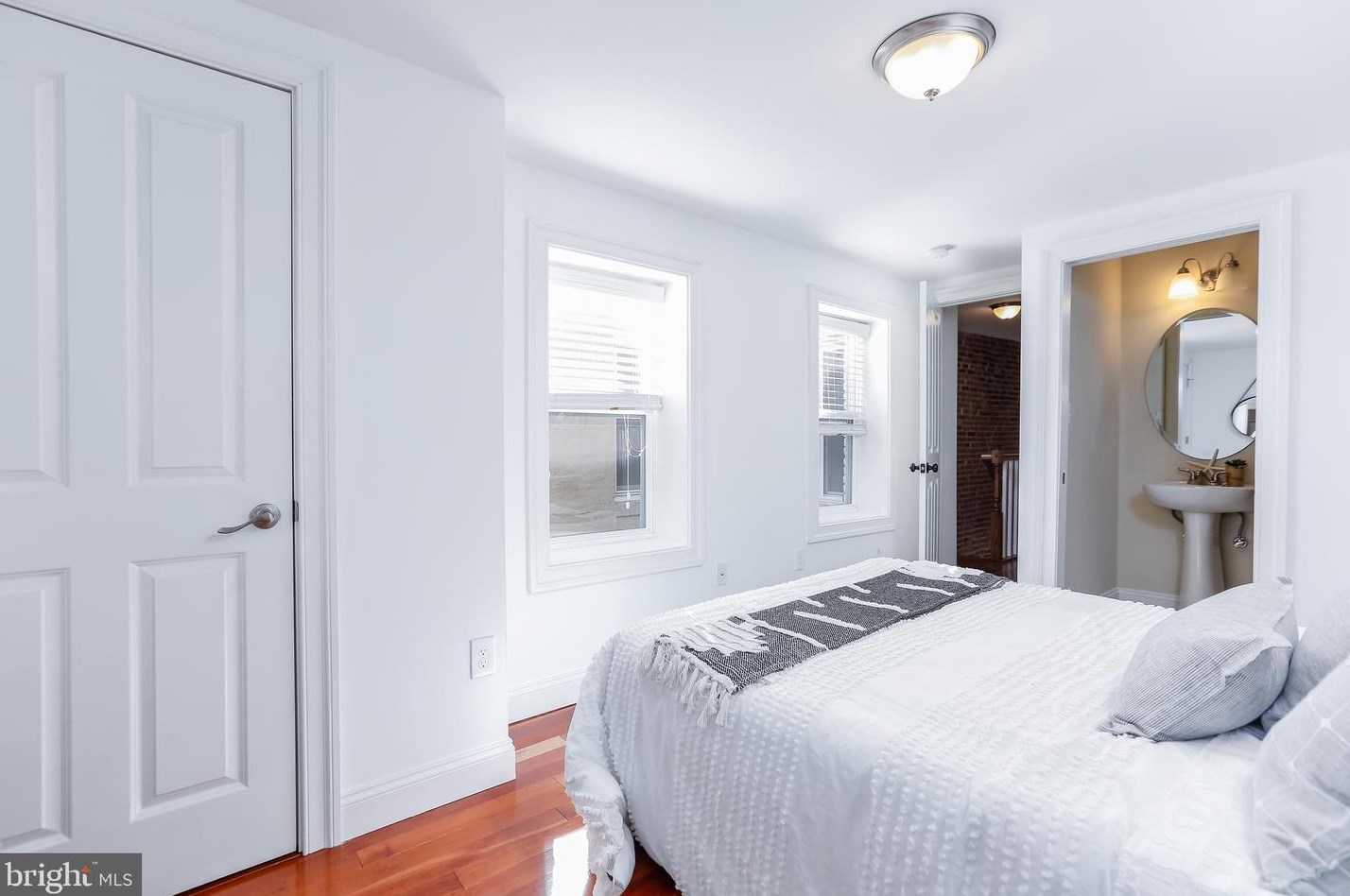 1425 Henry St, Baltimore MD 21230-4638 exterior