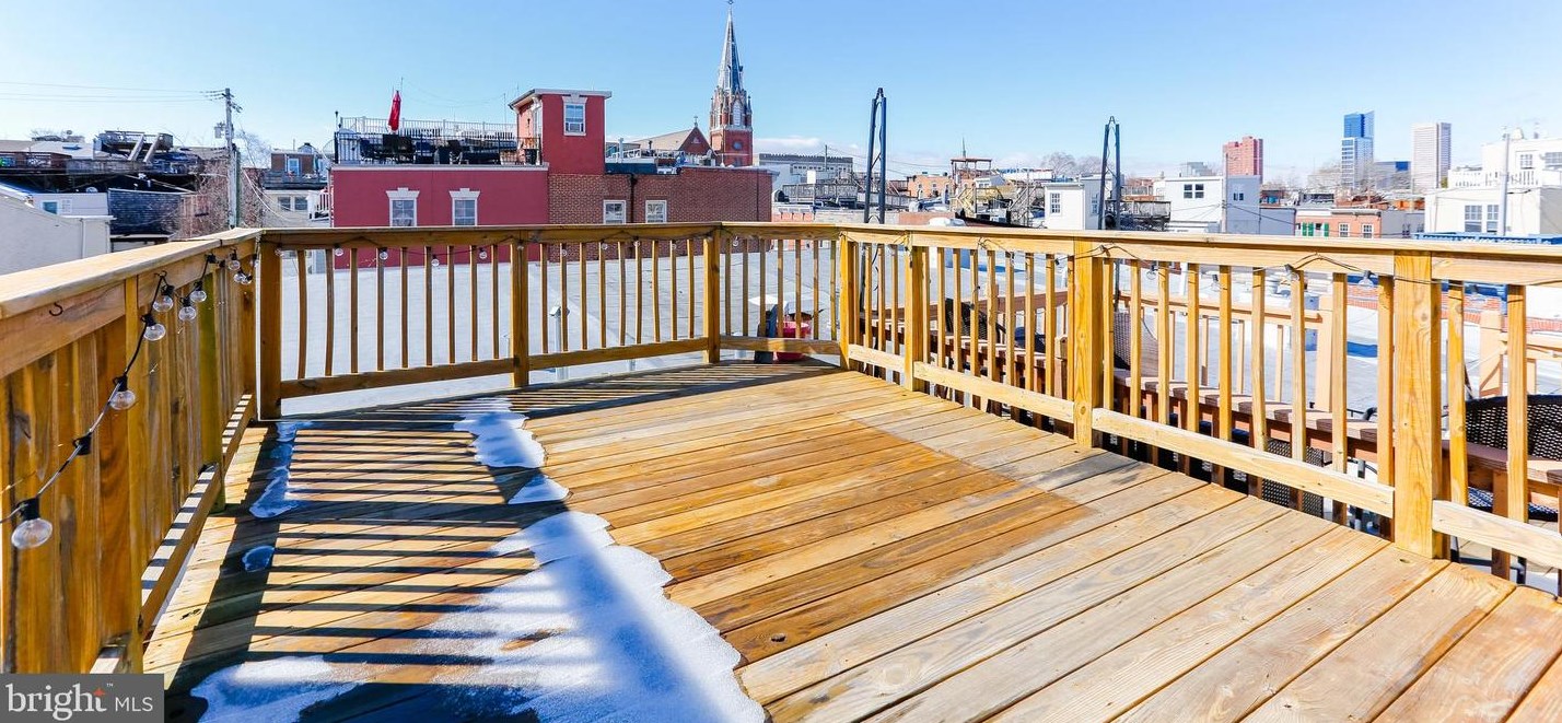 1425 Henry St, Baltimore MD 21230-4638 exterior