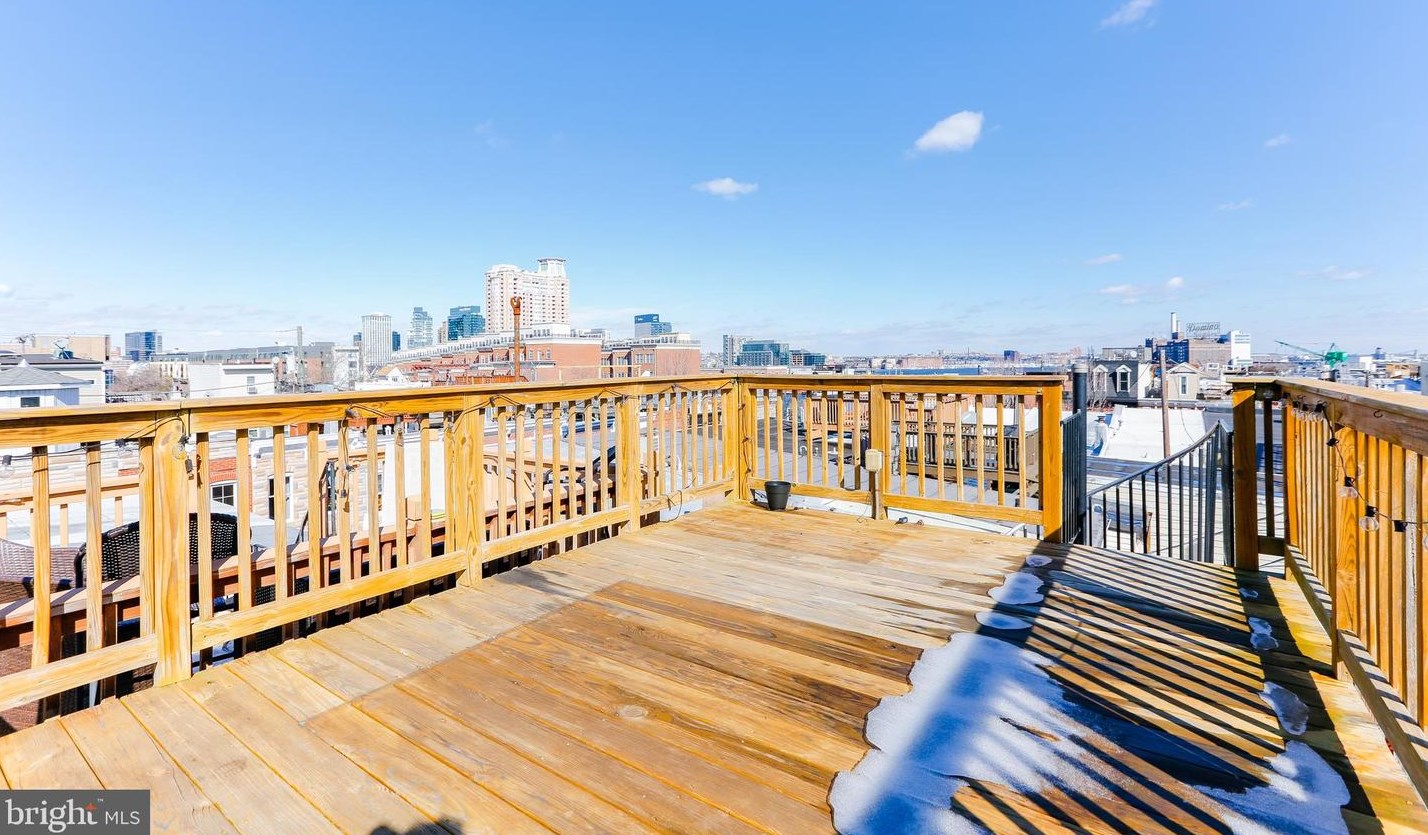 1425 Henry St, Baltimore MD 21230-4638 exterior