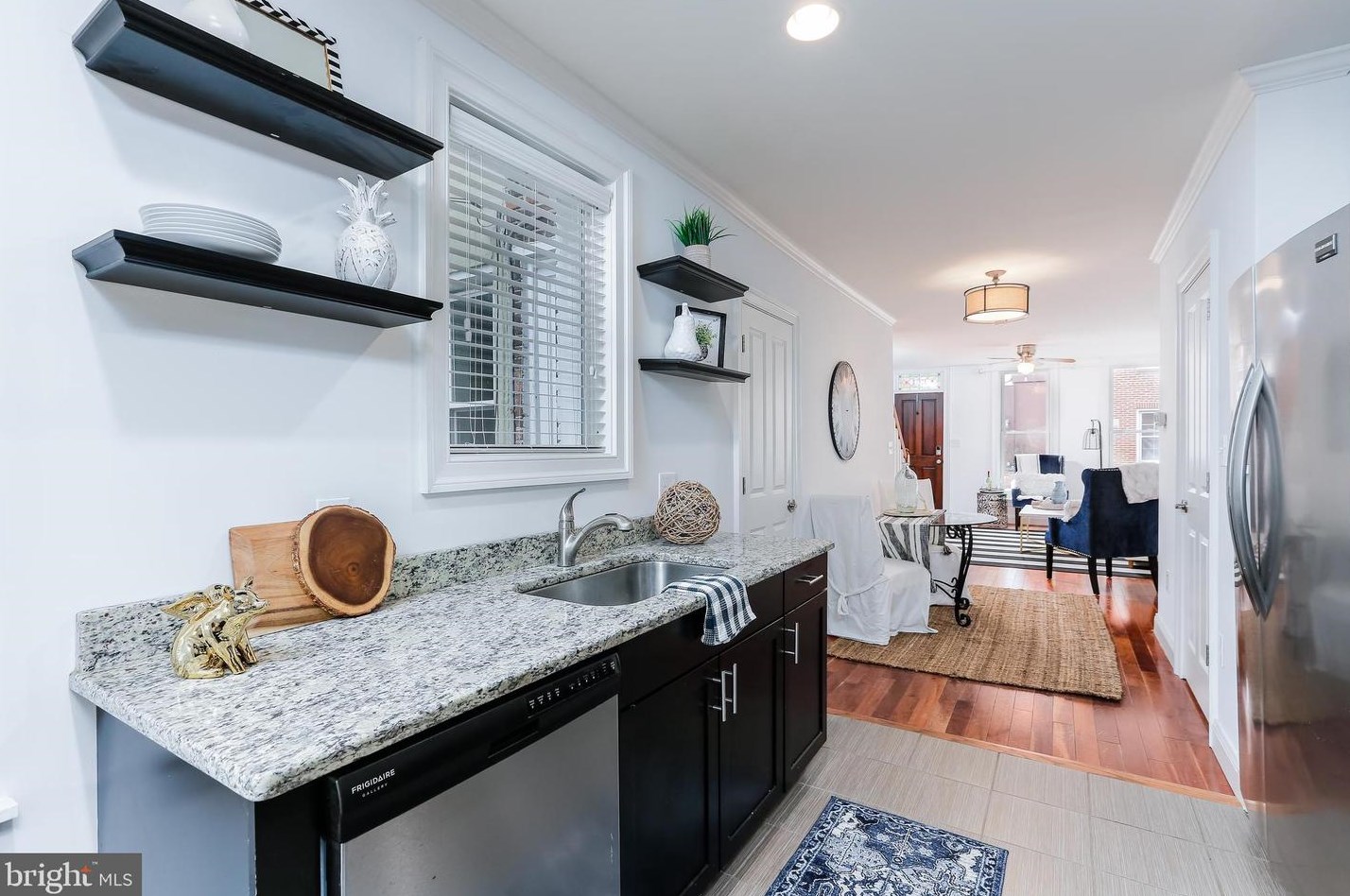 1425 Henry St, Baltimore MD 21230-4638 exterior