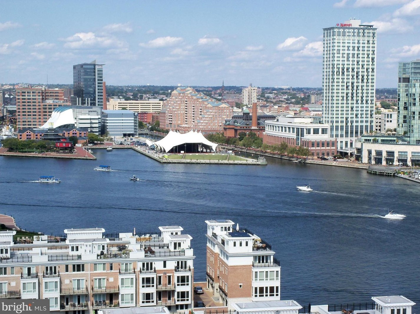23 Pierside Dr, Baltimore MD  21230-5463 exterior