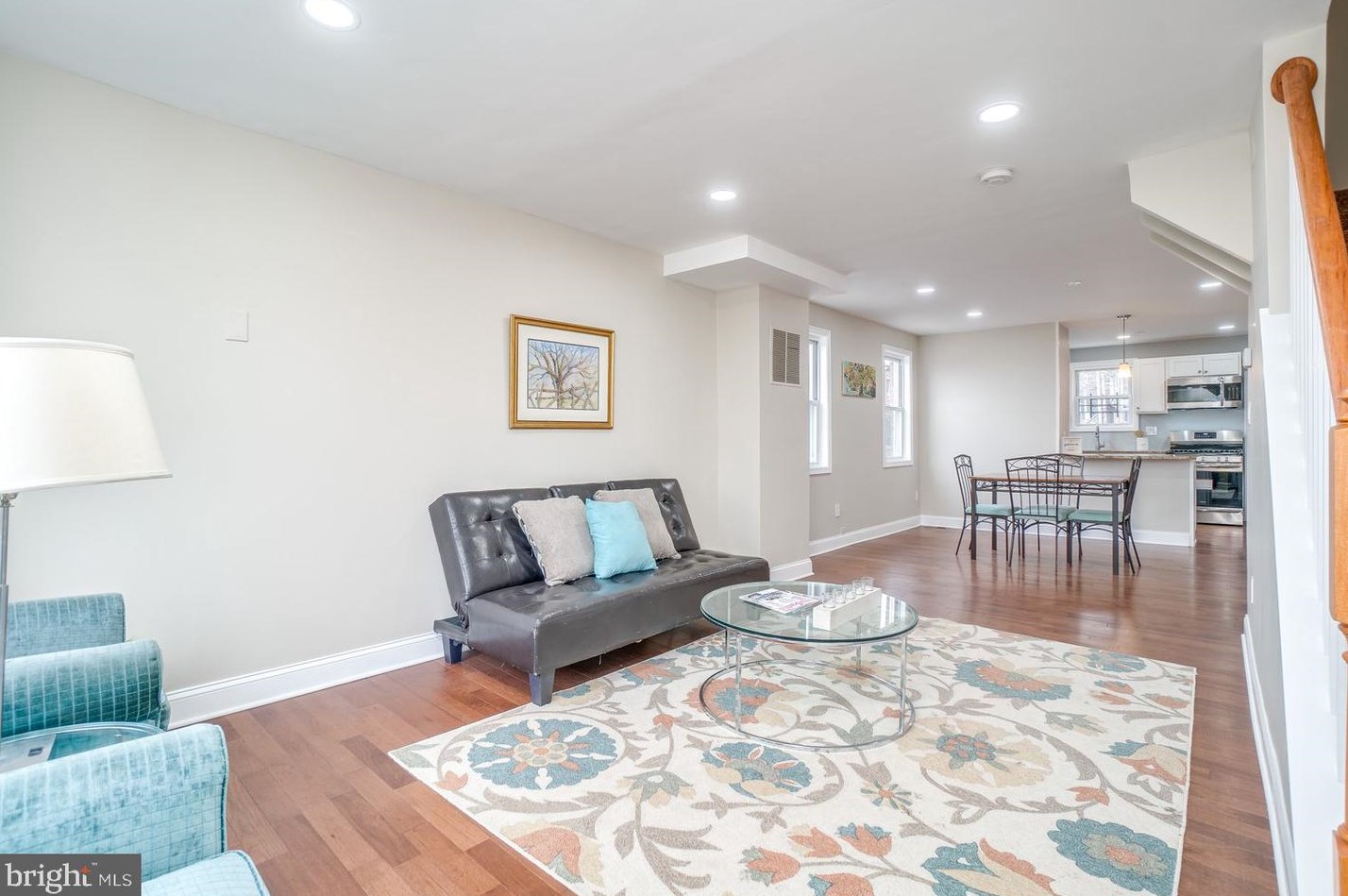 900 Ashburton St, Baltimore MD  21216-4344 exterior
