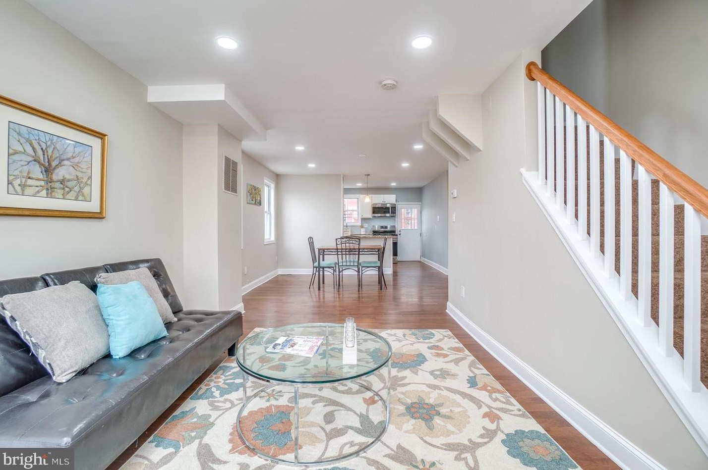 900 Ashburton St, Baltimore MD  21216-4344 exterior