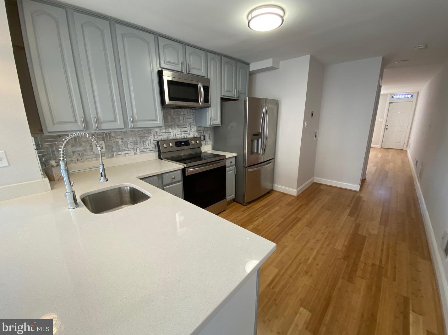 802 Mangold St, Baltimore MD  21230-2505 exterior