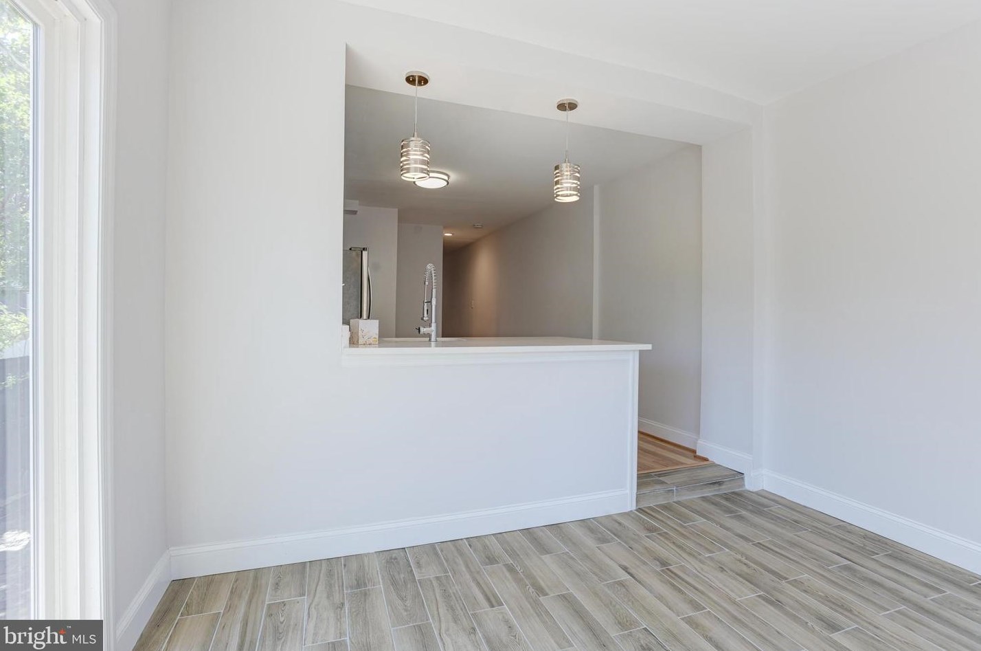 802 Mangold St, Baltimore MD  21230-2505 exterior