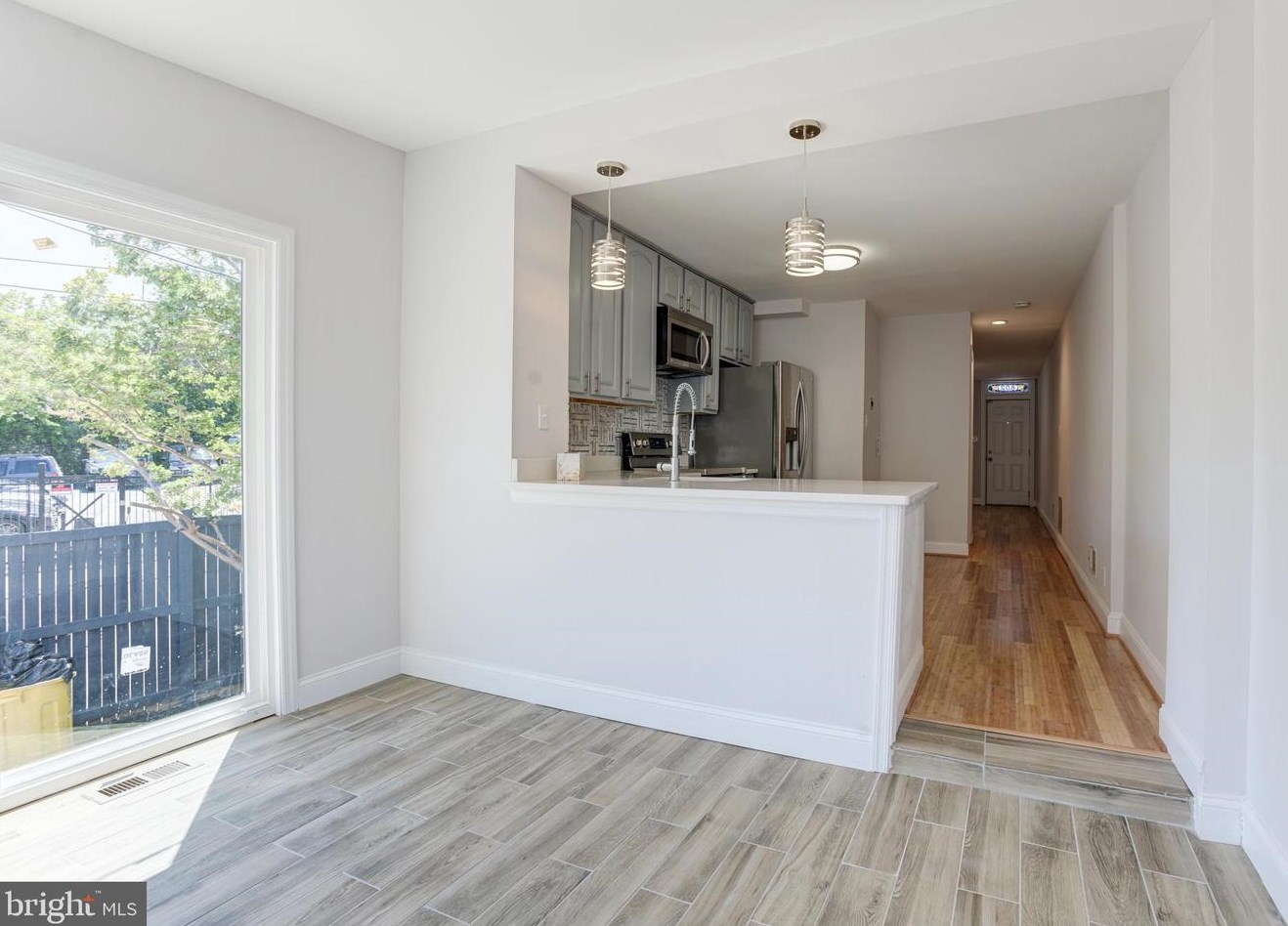 802 Mangold St, Baltimore MD  21230-2505 exterior