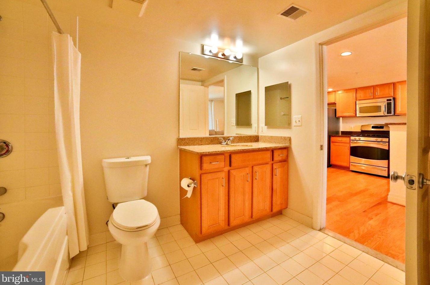 414 Water St, Baltimore MD  21202-3225 exterior
