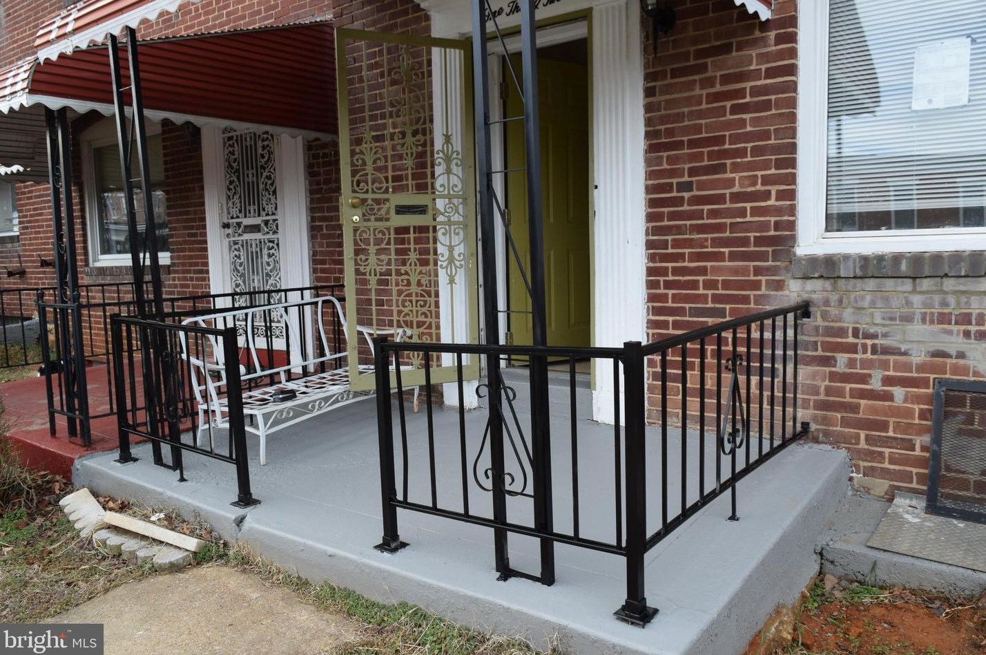 132 Monastery Ave, Baltimore MD  21229-3031 exterior