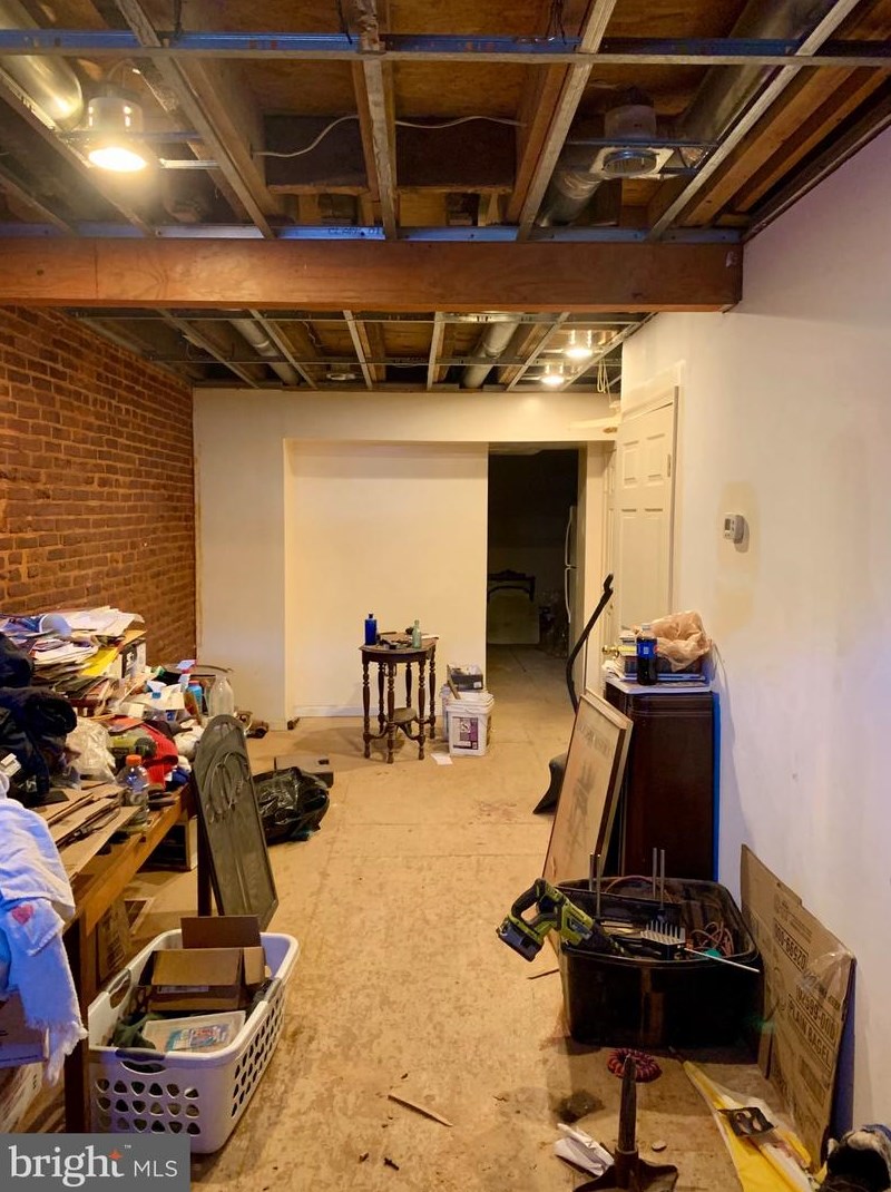 123 Cross St, Baltimore MD  21230-3634 exterior