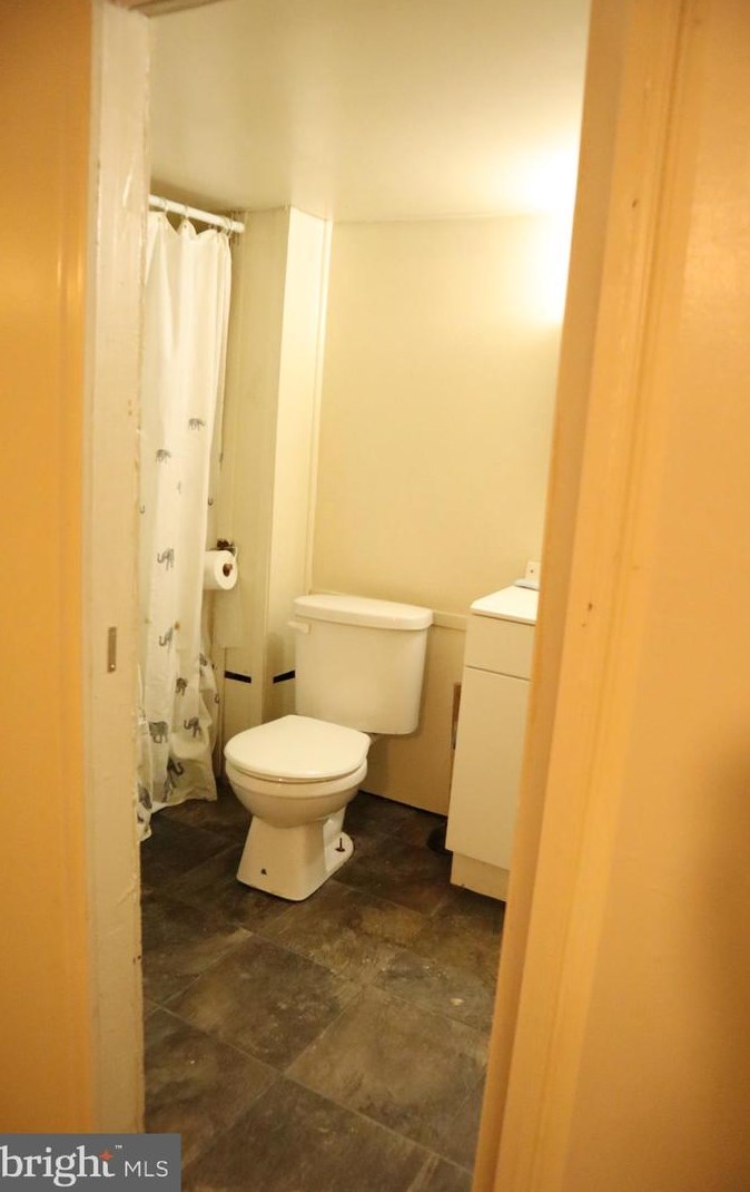 1237 Potomac St, Baltimore MD  21213-3929 exterior