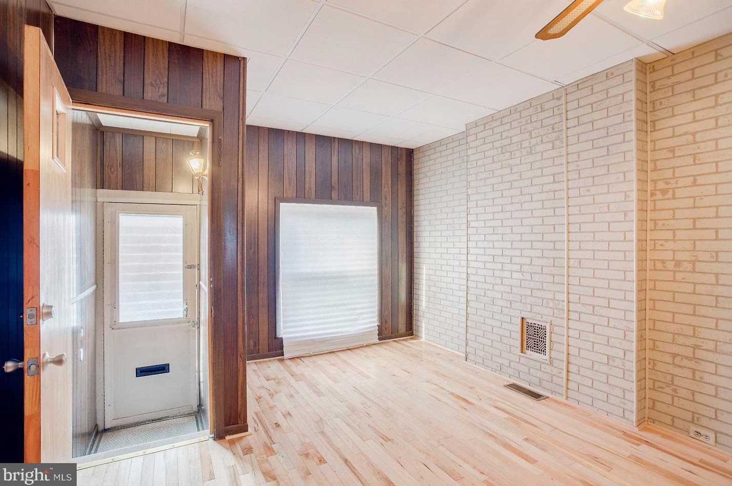 633 Belnord Ave, Baltimore MD  21205-2620 exterior