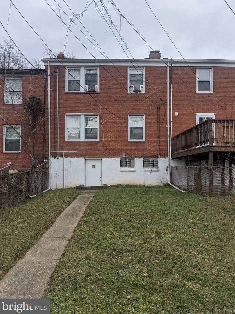 4054 Edgewood Rd, Baltimore MD  21215-7230 exterior