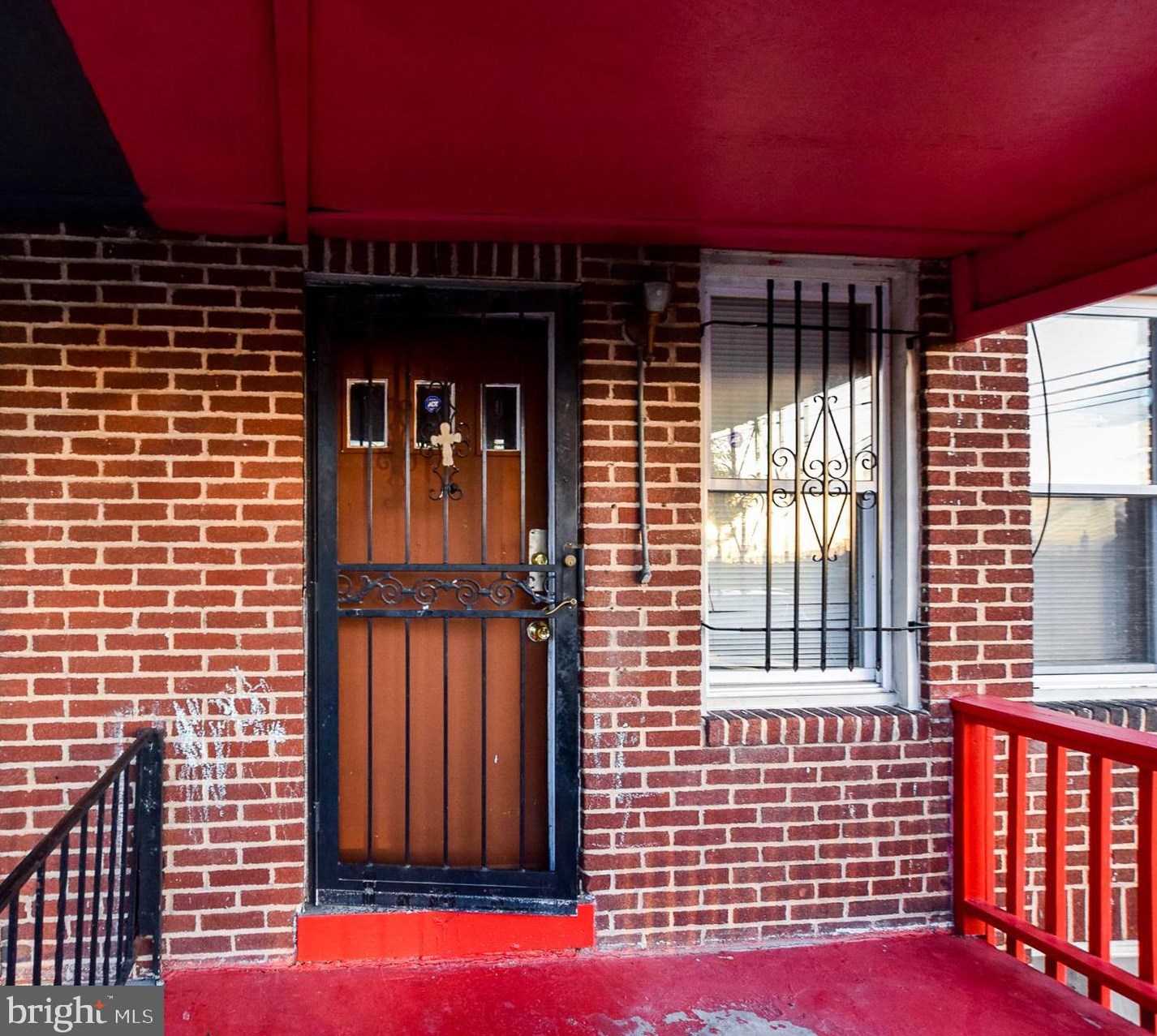 2471 Westport St, Baltimore MD  21230-3019 exterior