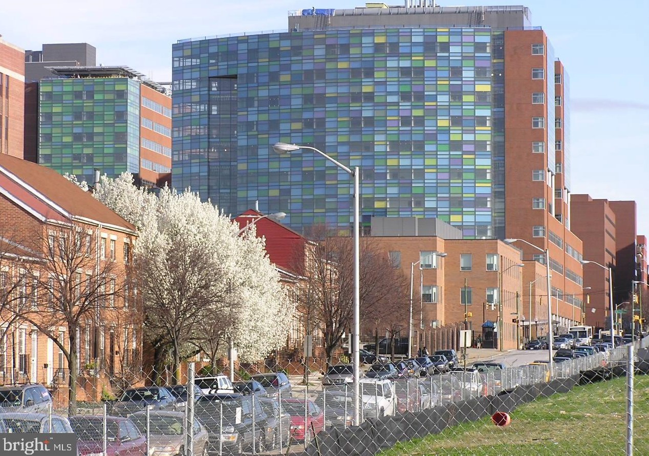 2211 Kentucky Ave, Baltimore MD 21213-1737 exterior