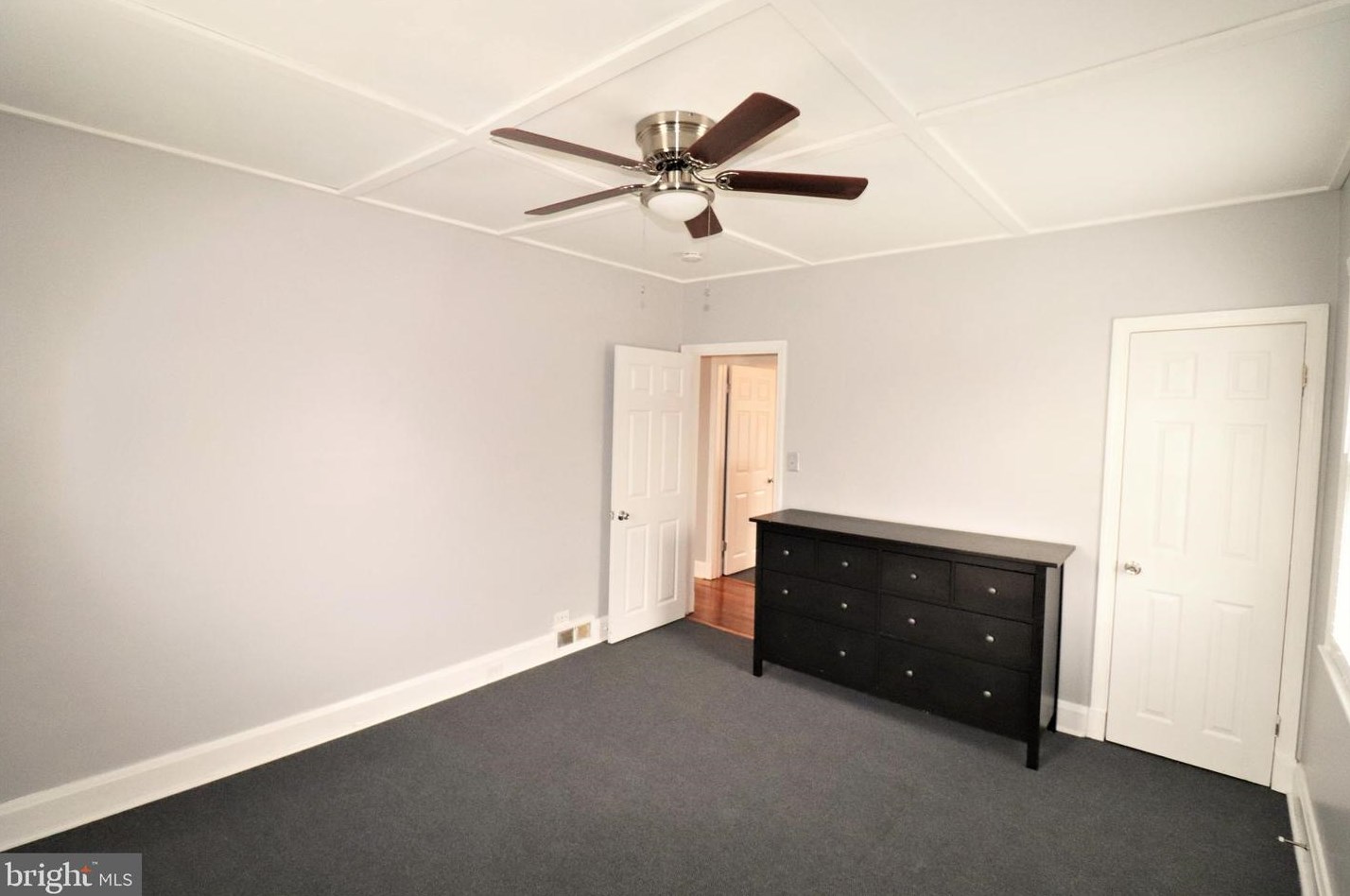 2609 Cylburn Ave, Baltimore MD  21215-5317 exterior