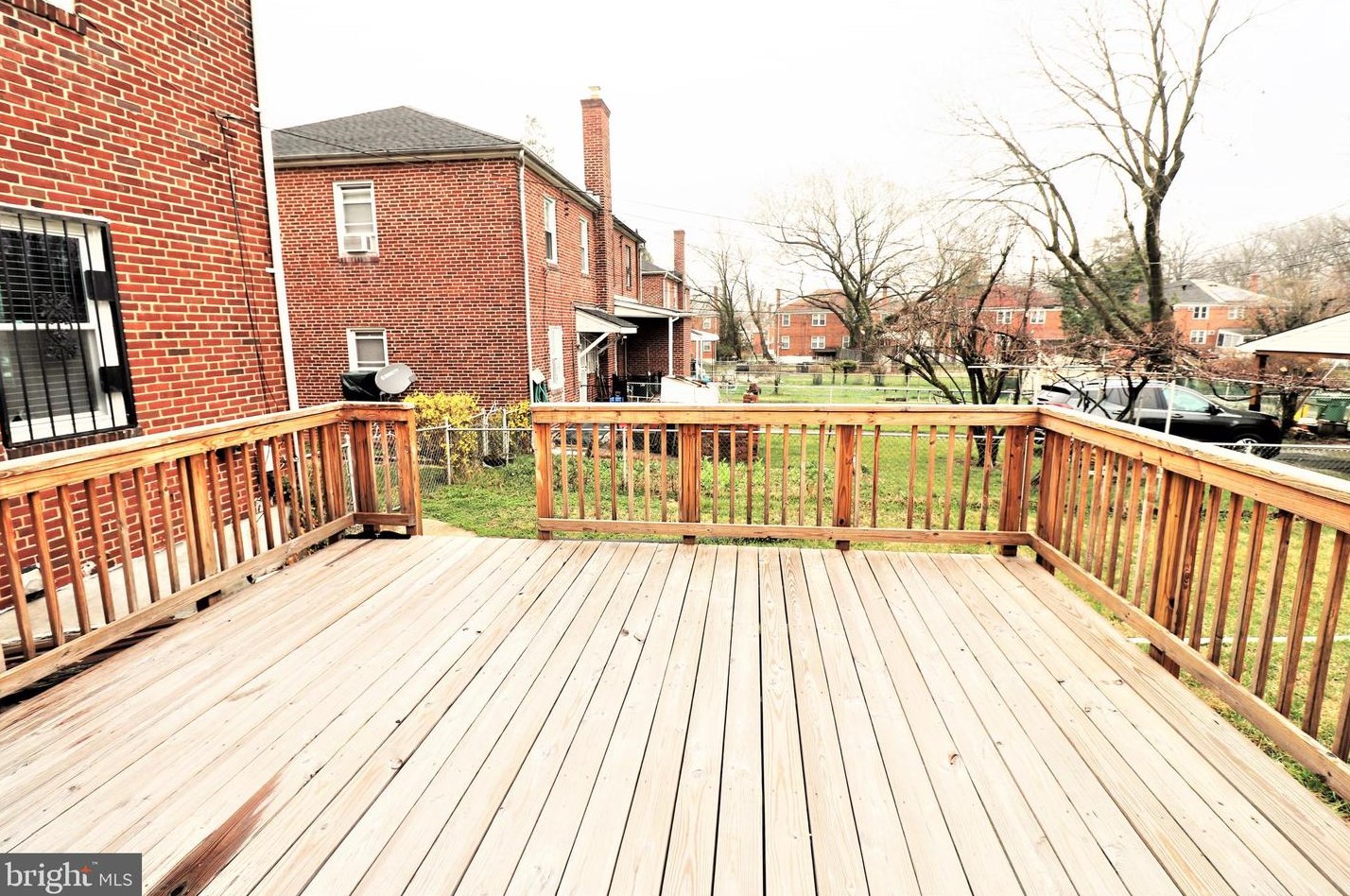 2609 Cylburn Ave, Baltimore MD  21215-5317 exterior