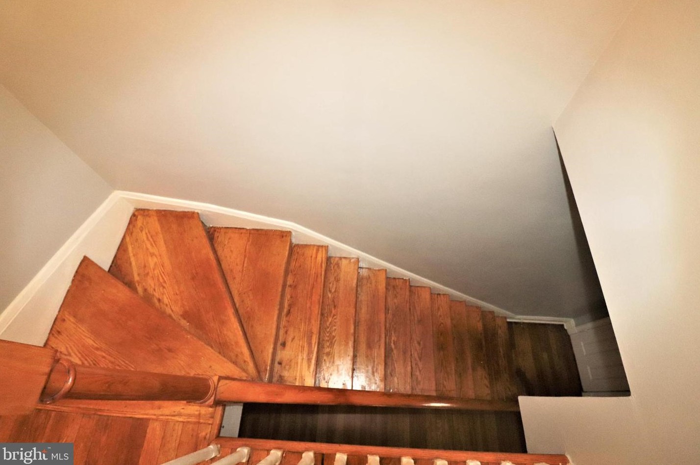 2609 Cylburn Ave, Baltimore MD  21215-5317 exterior