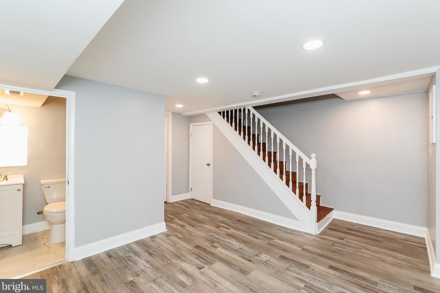 904 Homestead St, Baltimore MD  21218-3607 exterior