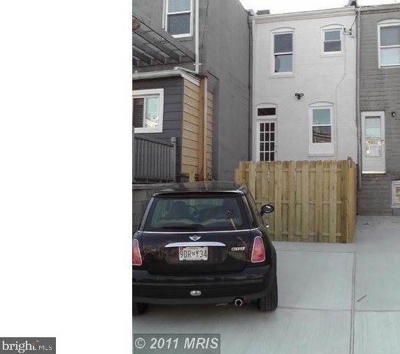 505 Glover St, Baltimore MD  21205-2601 exterior