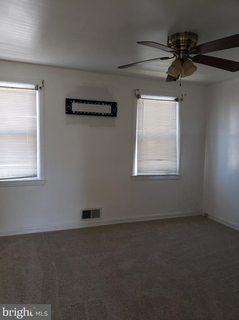 4417 Manorview Rd, Baltimore MD  21229-2832 exterior