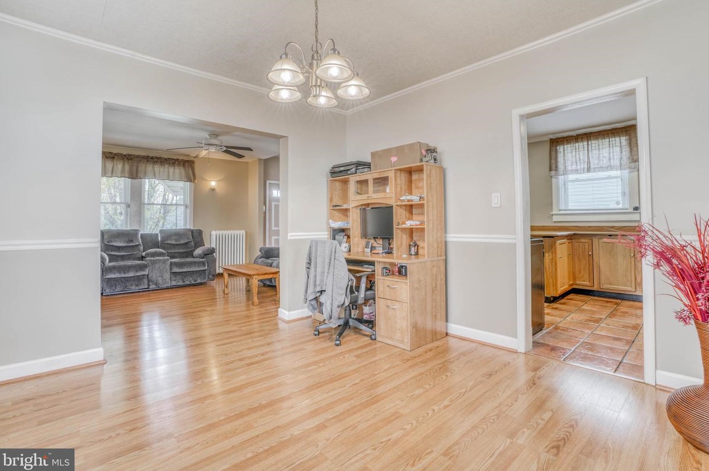 4602 Bayonne Ave, Baltimore MD 21206-2807 exterior