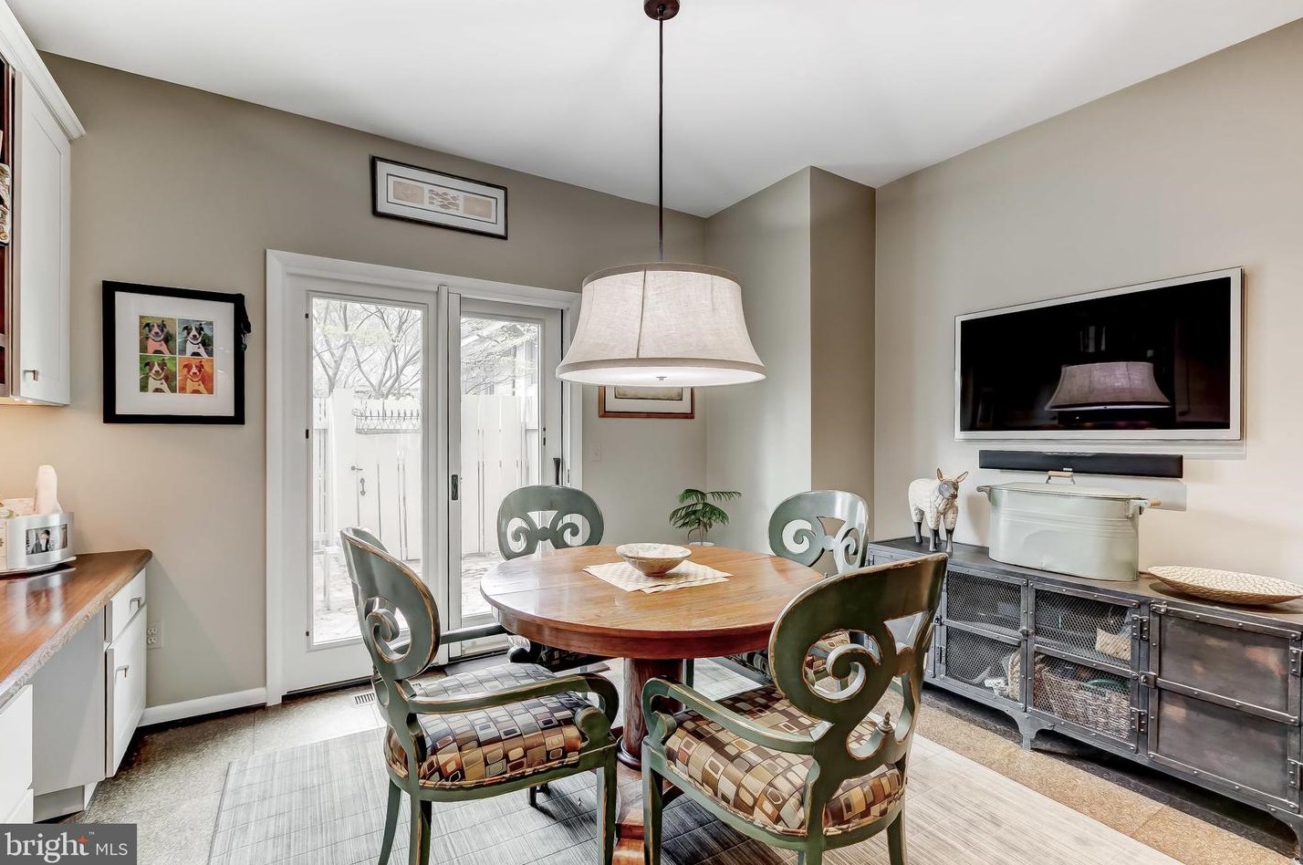 5703 Visitation Way, Baltimore MD 21210-1348 exterior