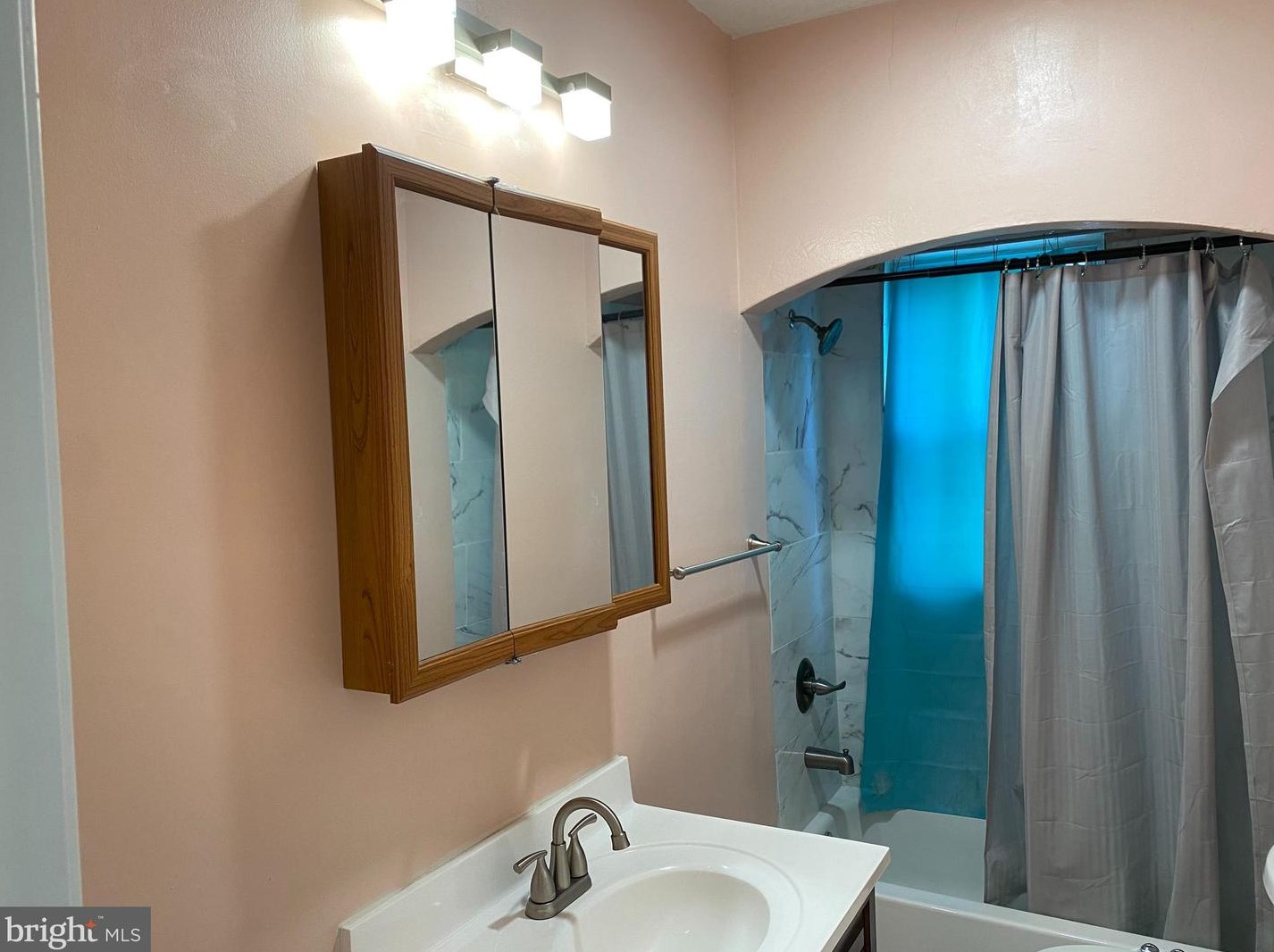 6704 Gary Ave, Baltimore MD  21222-1020 exterior