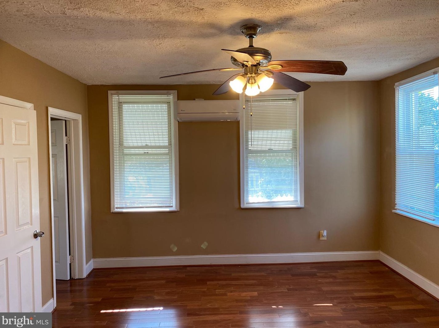 6704 Gary Ave, Baltimore MD  21222-1020 exterior