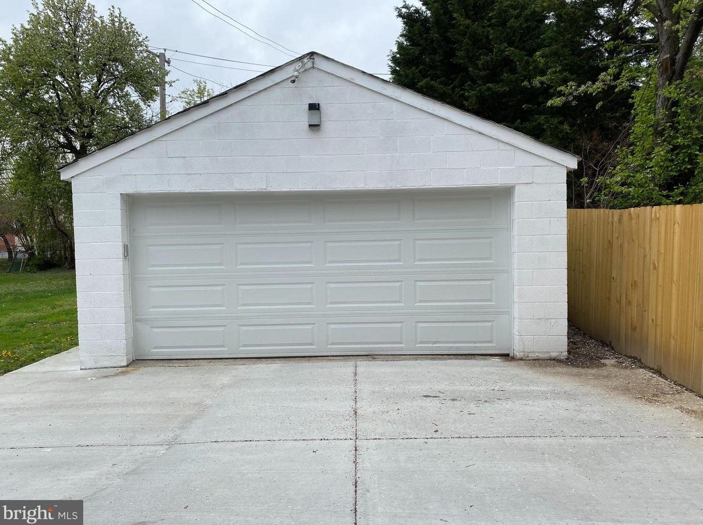 6704 Gary Ave, Baltimore MD  21222-1020 exterior