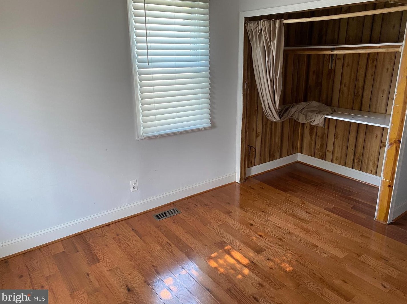 6704 Gary Ave, Baltimore MD  21222-1020 exterior