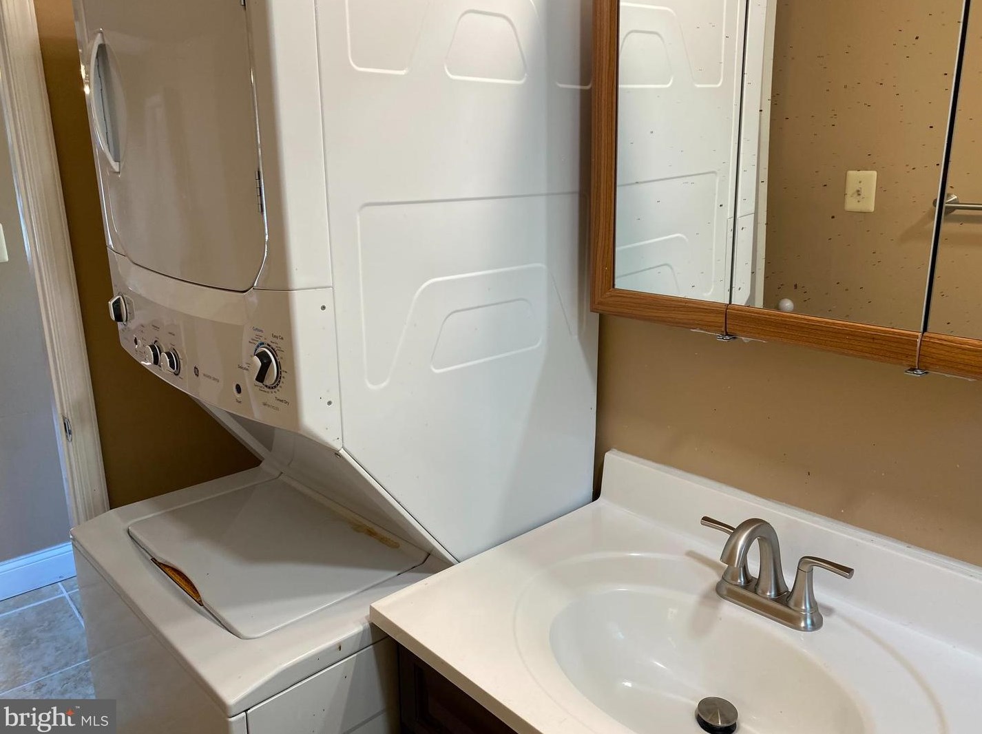 6704 Gary Ave, Baltimore MD  21222-1020 exterior