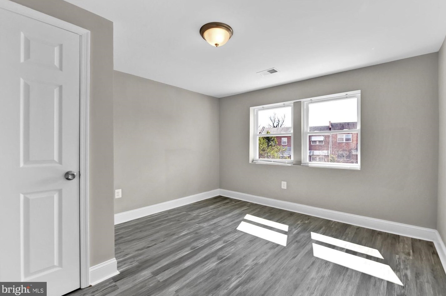 116 Kossuth St, Baltimore MD  21229-3753 exterior