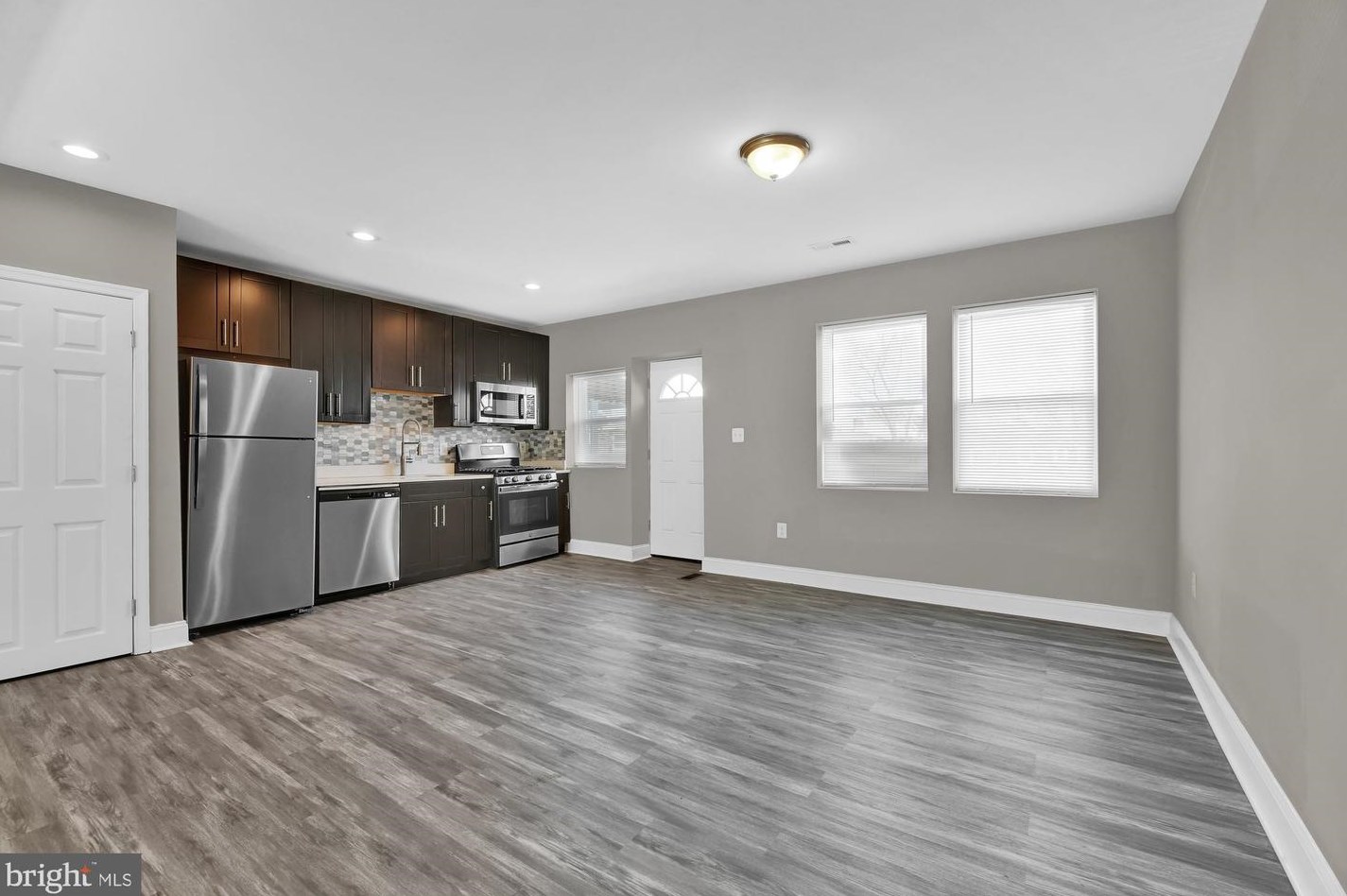 116 Kossuth St, Baltimore MD  21229-3753 exterior