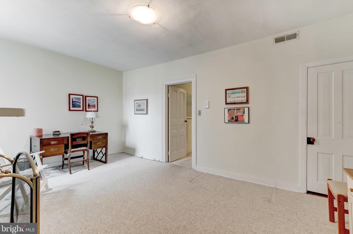 1423 Park Ave, Baltimore MD 21201-3612 exterior