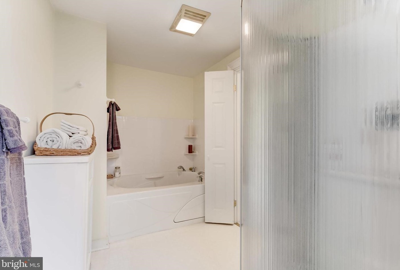 1423 Park Ave, Baltimore MD 21201-3612 exterior