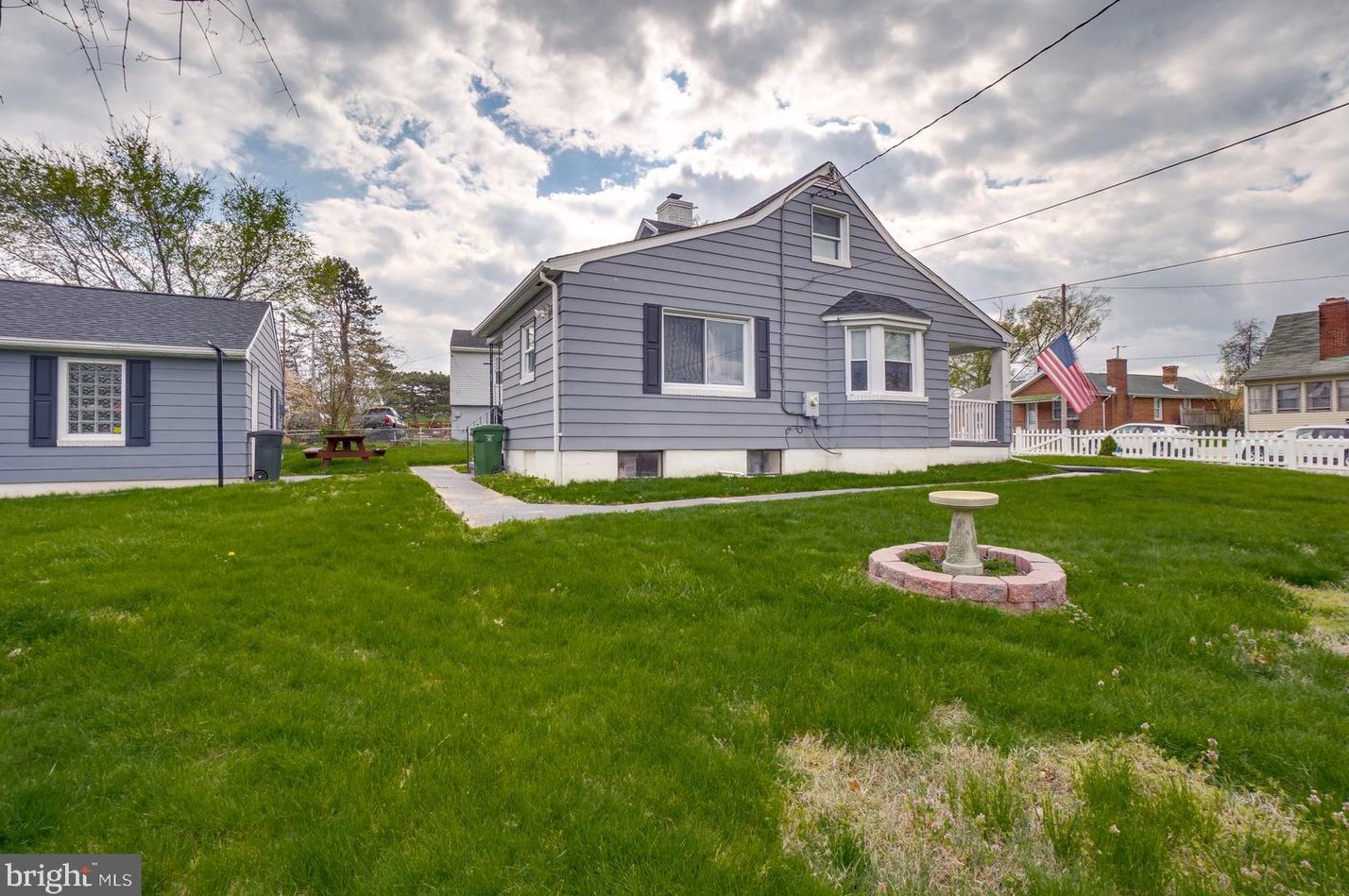 3937 Inner Cir, Baltimore MD  21225-2253 exterior