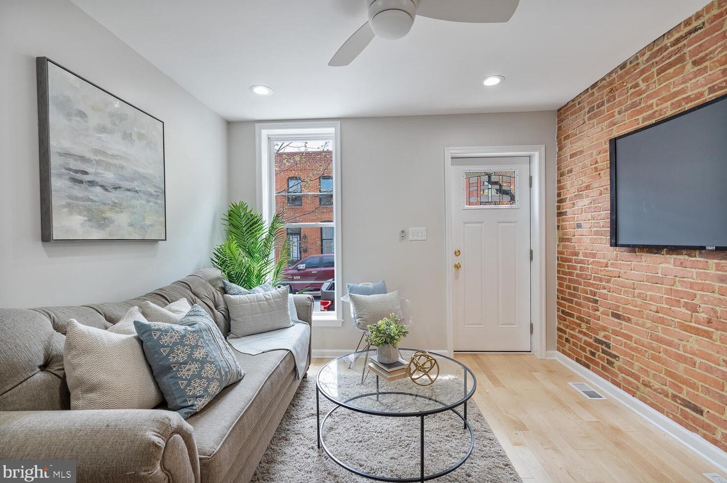 1470 Reynolds St, Baltimore MD  21230-5319 exterior