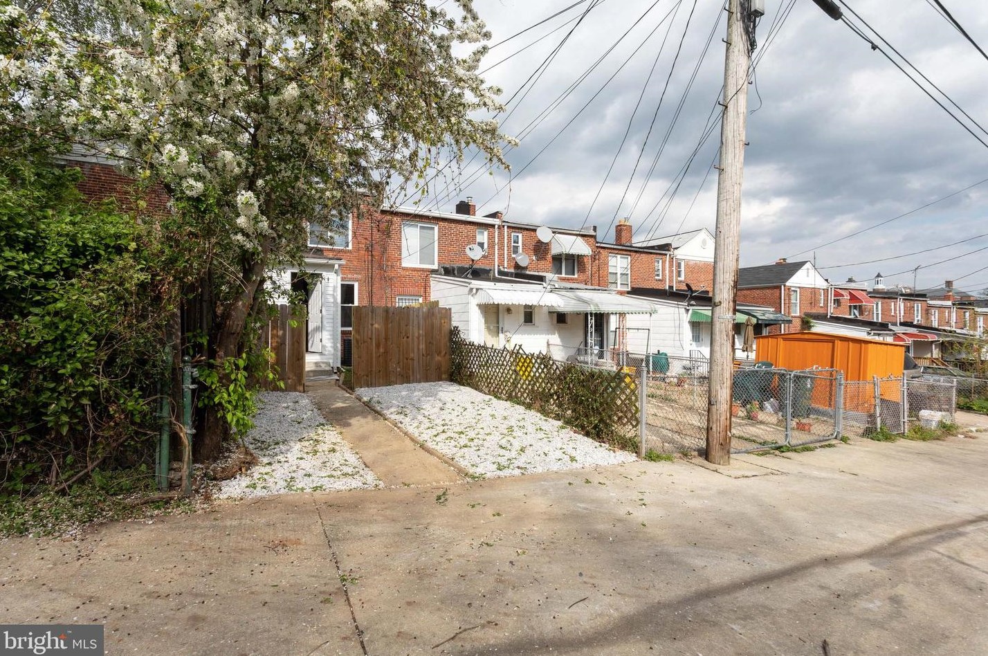 3203 Kentucky Ave, Baltimore MD  21213-1736 exterior