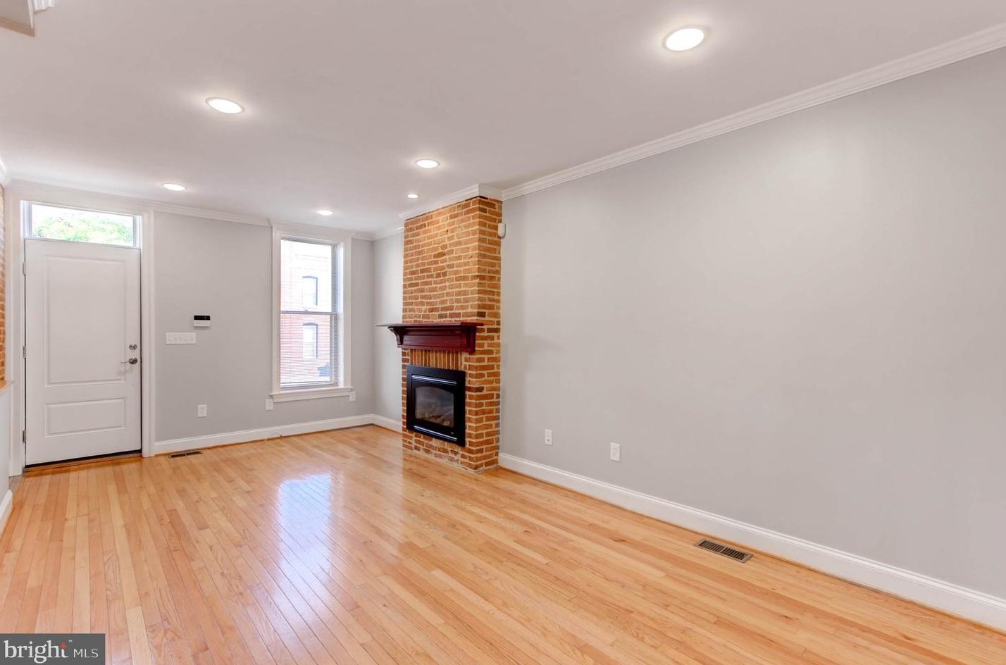 2531 Fleet St, Baltimore MD  21224-3743 exterior