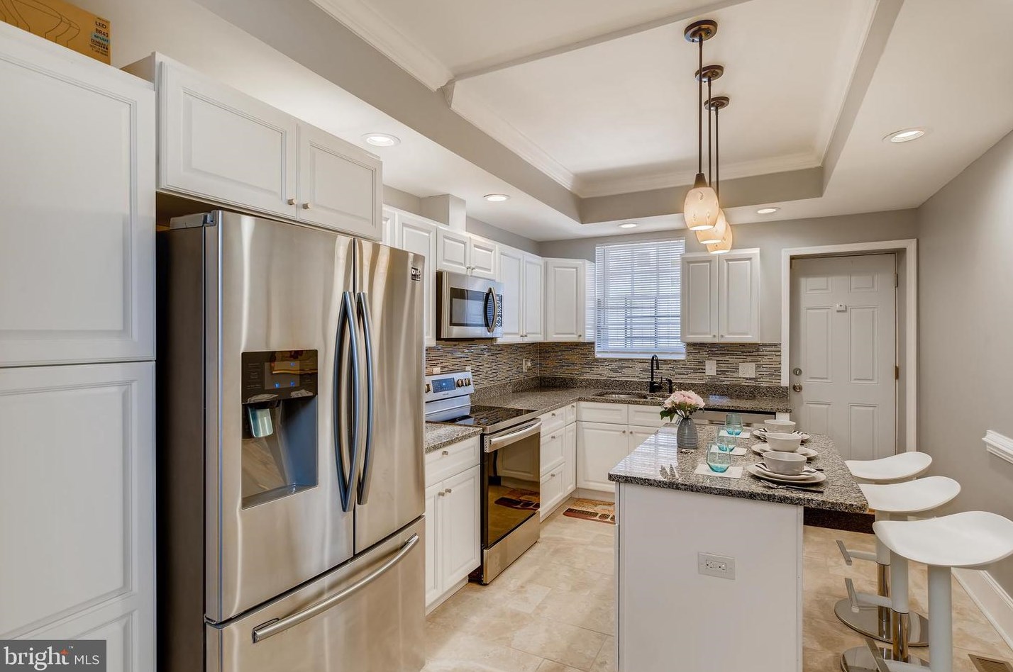 723 Curley St, Baltimore MD  21205-2717 exterior