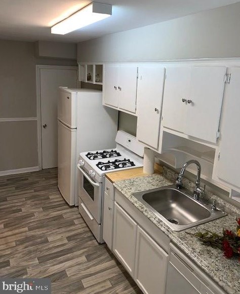 2221 Monticello Rd, Baltimore MD  21216-2406 exterior
