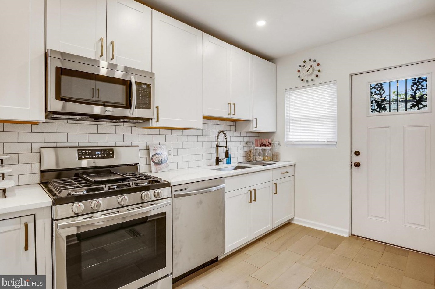2523 Madison St, Baltimore MD  21205-1729 exterior