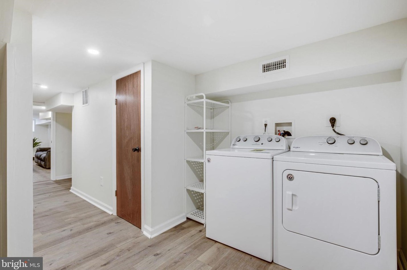 2523 Madison St, Baltimore MD  21205-1729 exterior