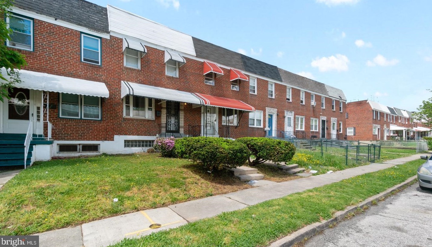 4870 Greencrest Rd, Baltimore MD  21206-4625 exterior