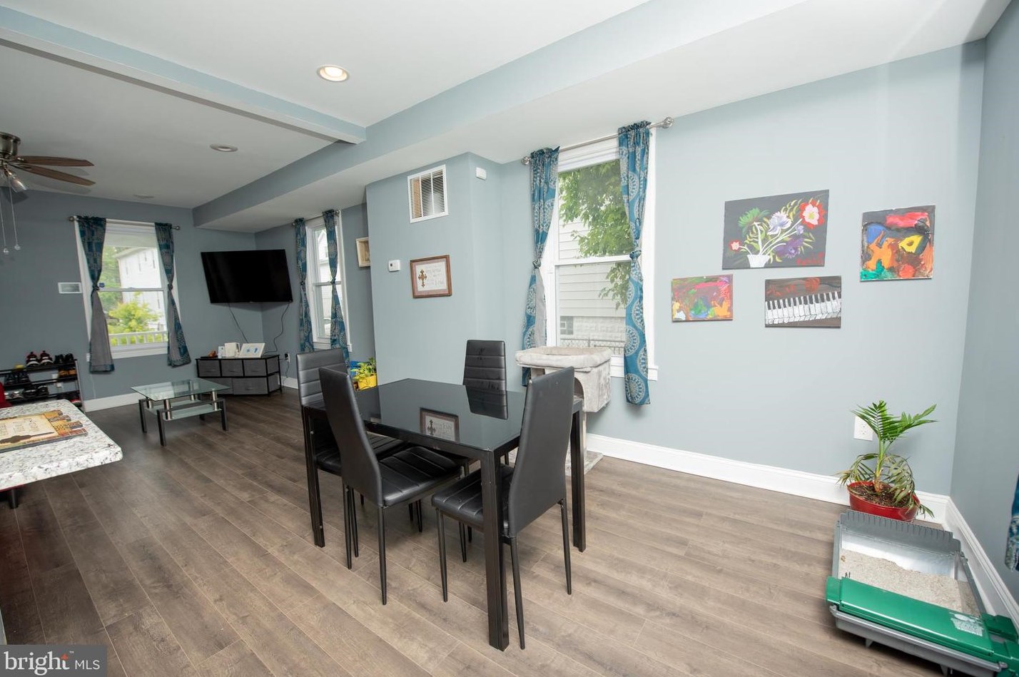 4911 Midwood Ave, Baltimore MD  21212-4526 exterior