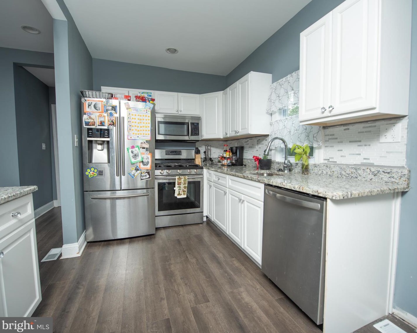 4911 Midwood Ave, Baltimore MD  21212-4526 exterior