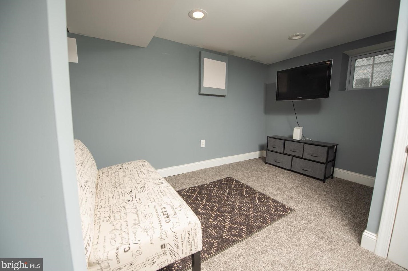 4911 Midwood Ave, Baltimore MD  21212-4526 exterior