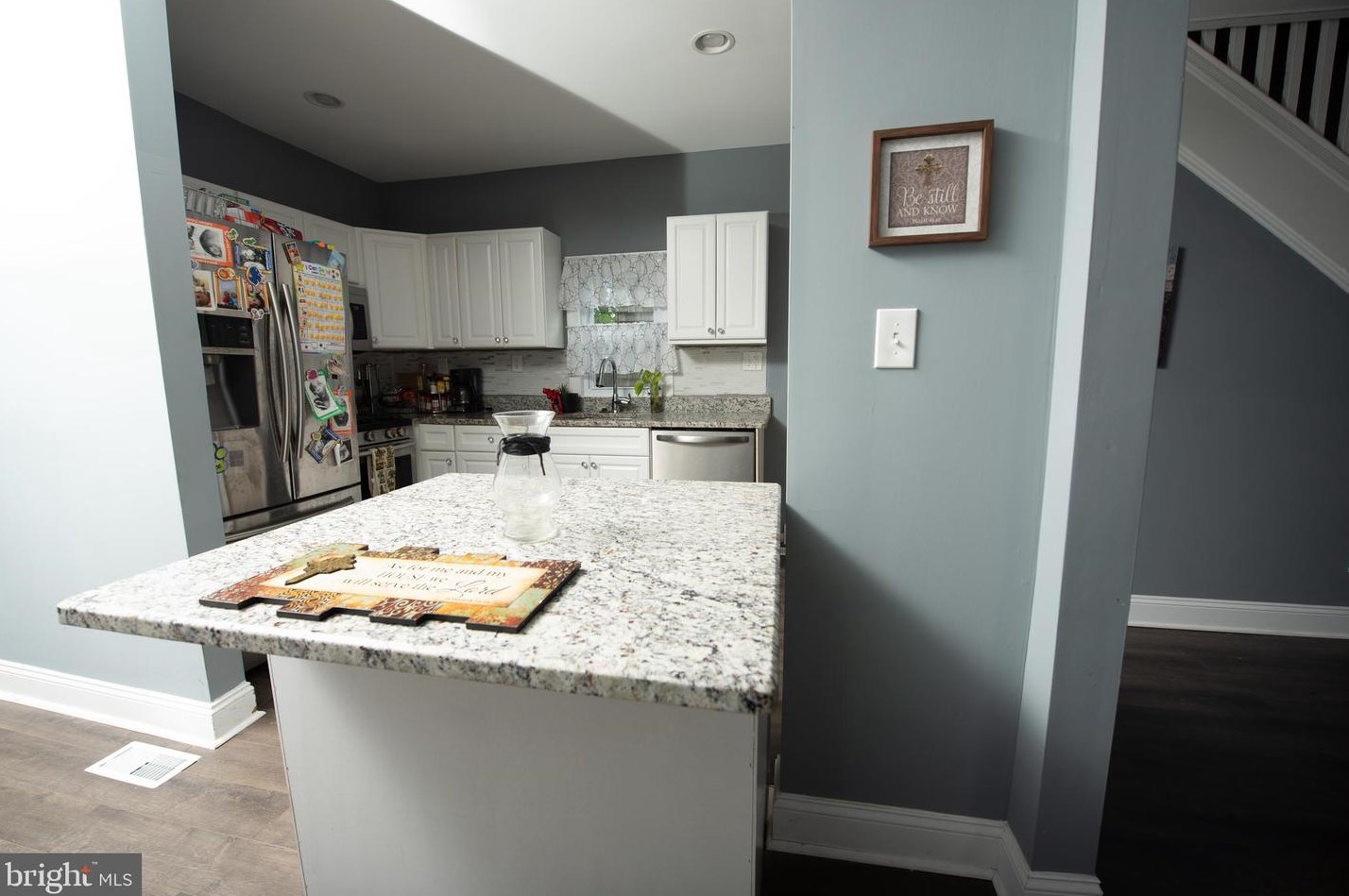 4911 Midwood Ave, Baltimore MD  21212-4526 exterior