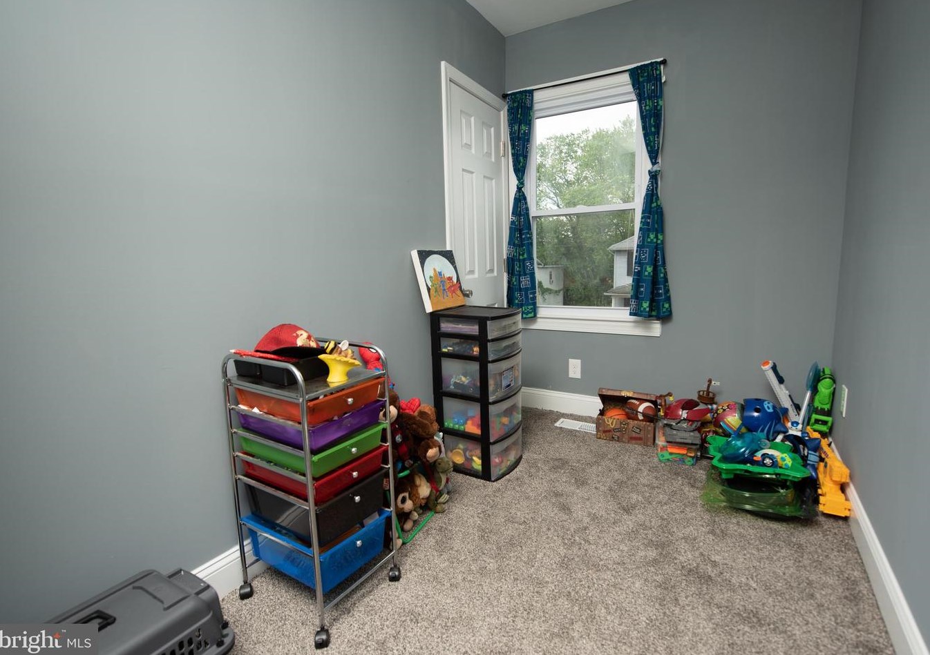 4911 Midwood Ave, Baltimore MD  21212-4526 exterior